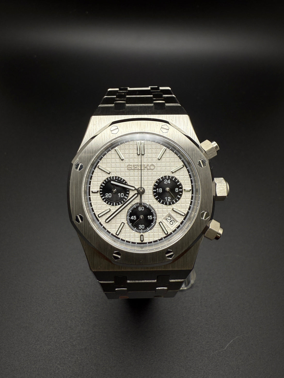 SEIKOAK WHITE CHRONO