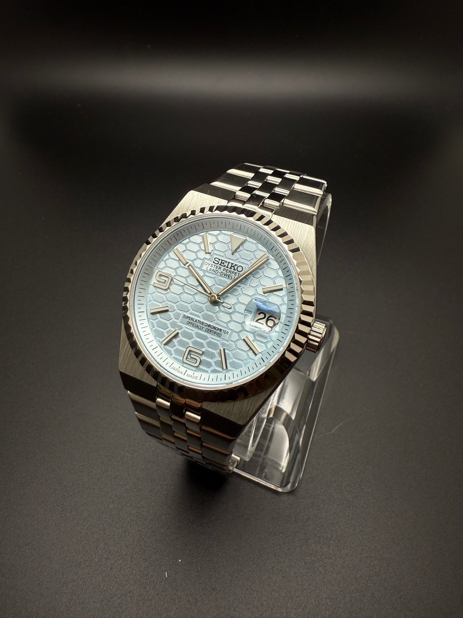 SEIKO LAND DWELLER ICE BLUE