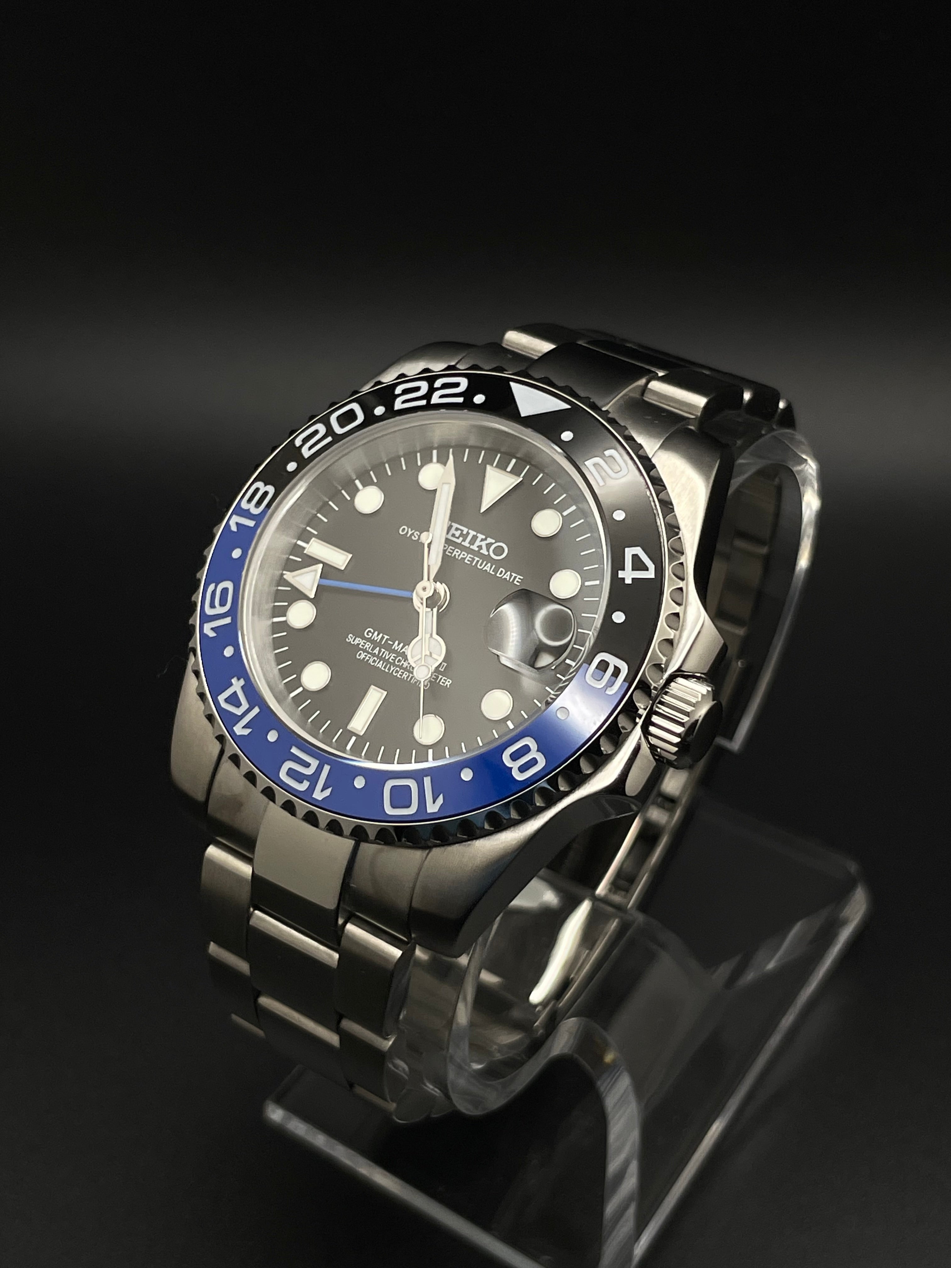 GMT MOD - BATMAN/BATGIRL