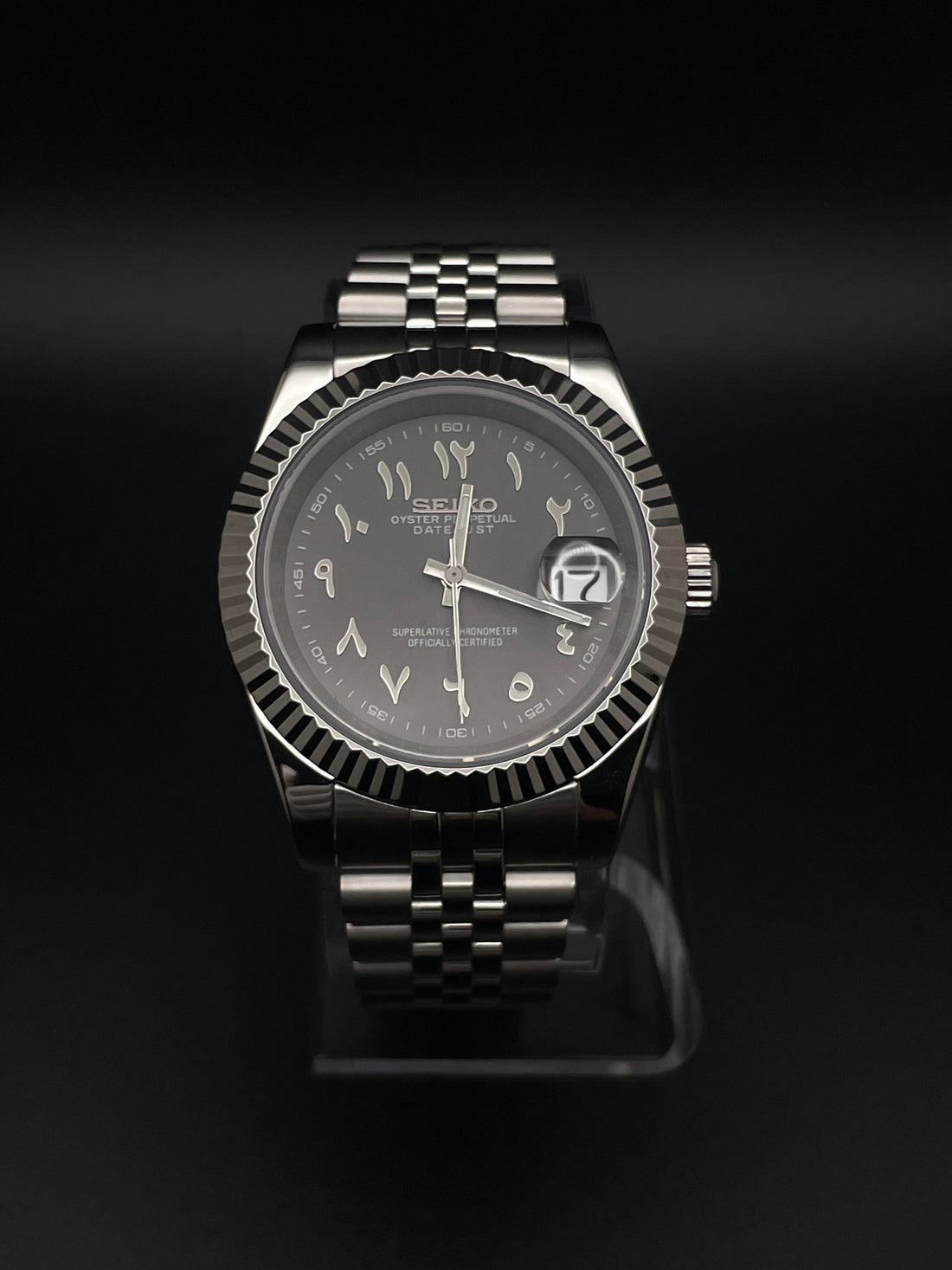 SEIKOJUST DARK GREY ARABIC