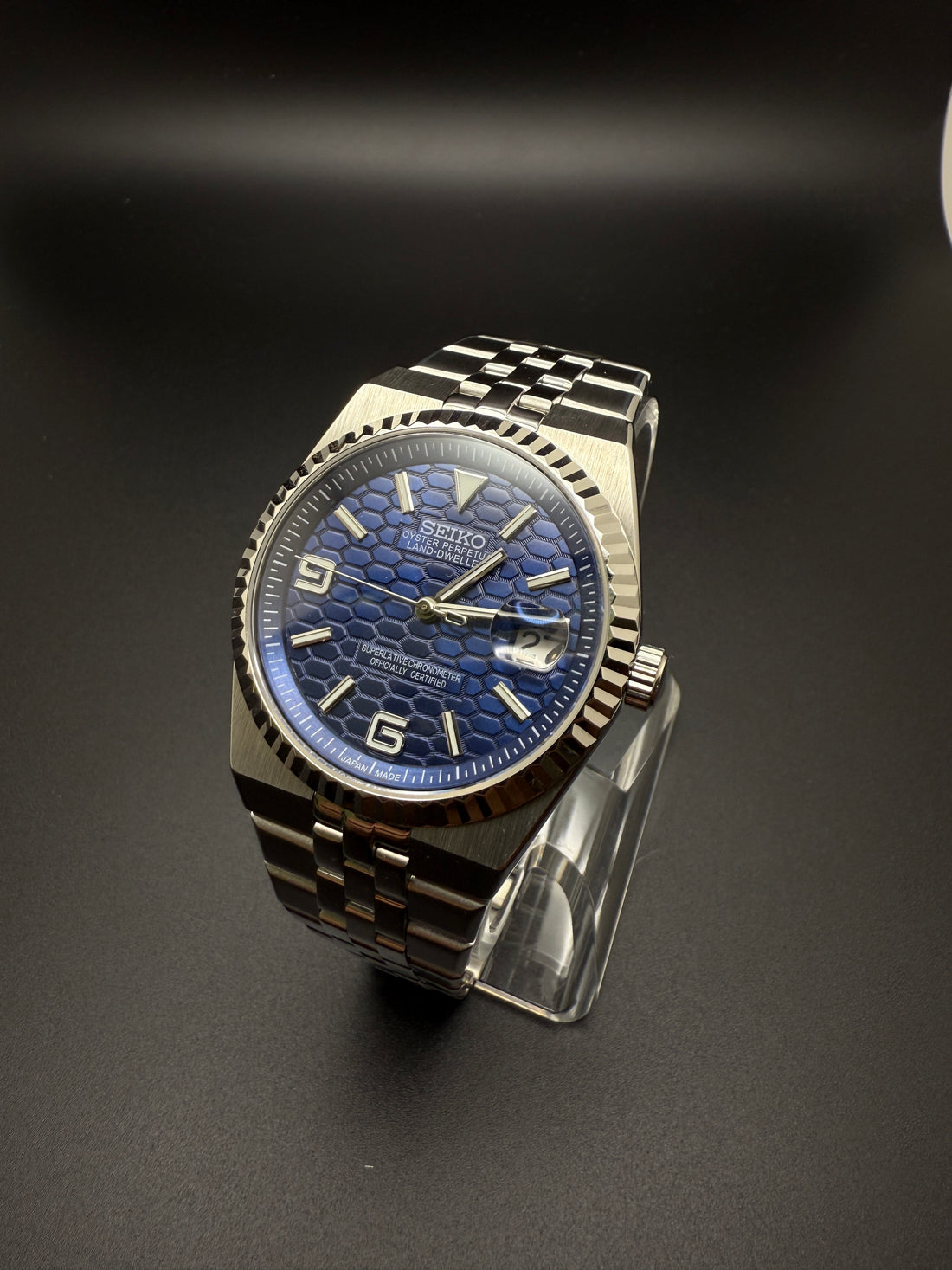 SEIKO LAND DWELLER BLUE DIAL