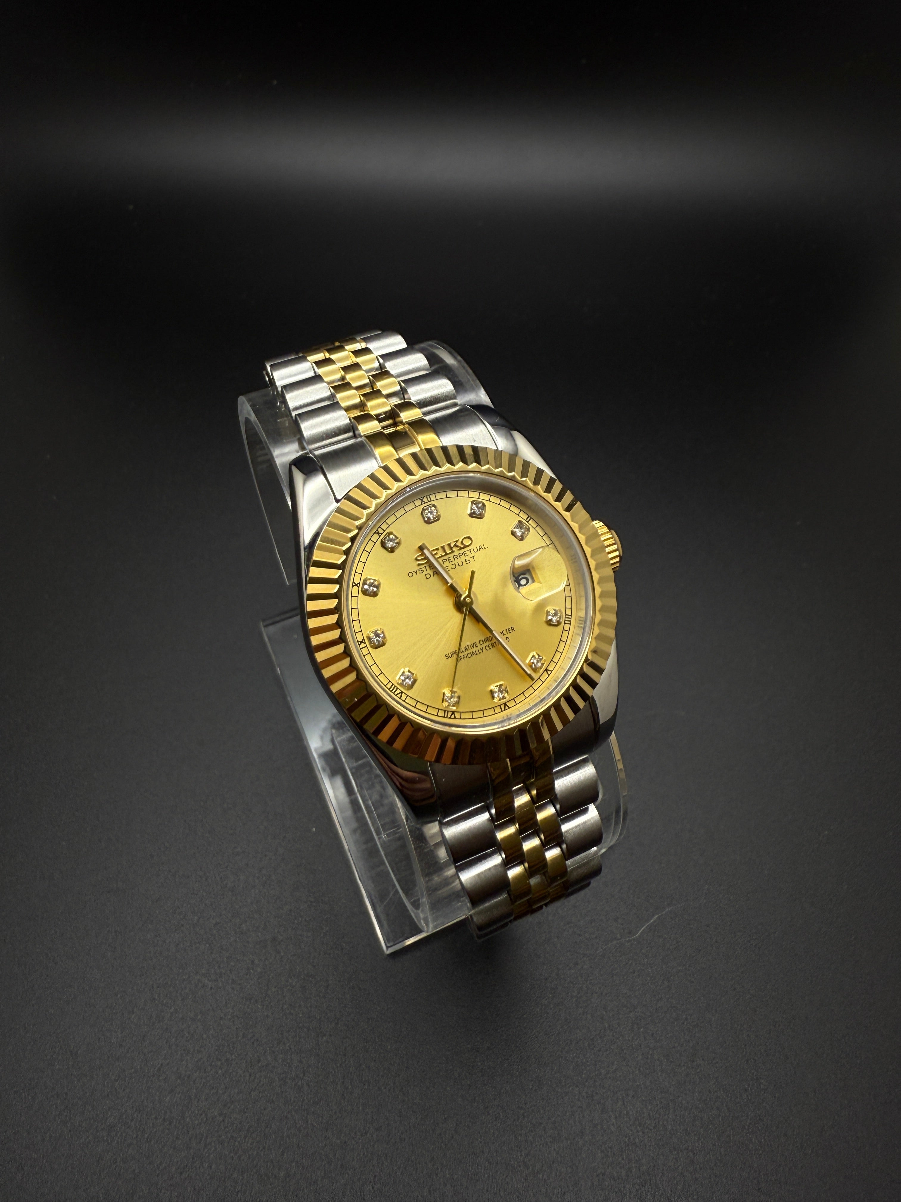 WOMEN’S SEIKOJUST TWO TONE GOLD GEM DIAL