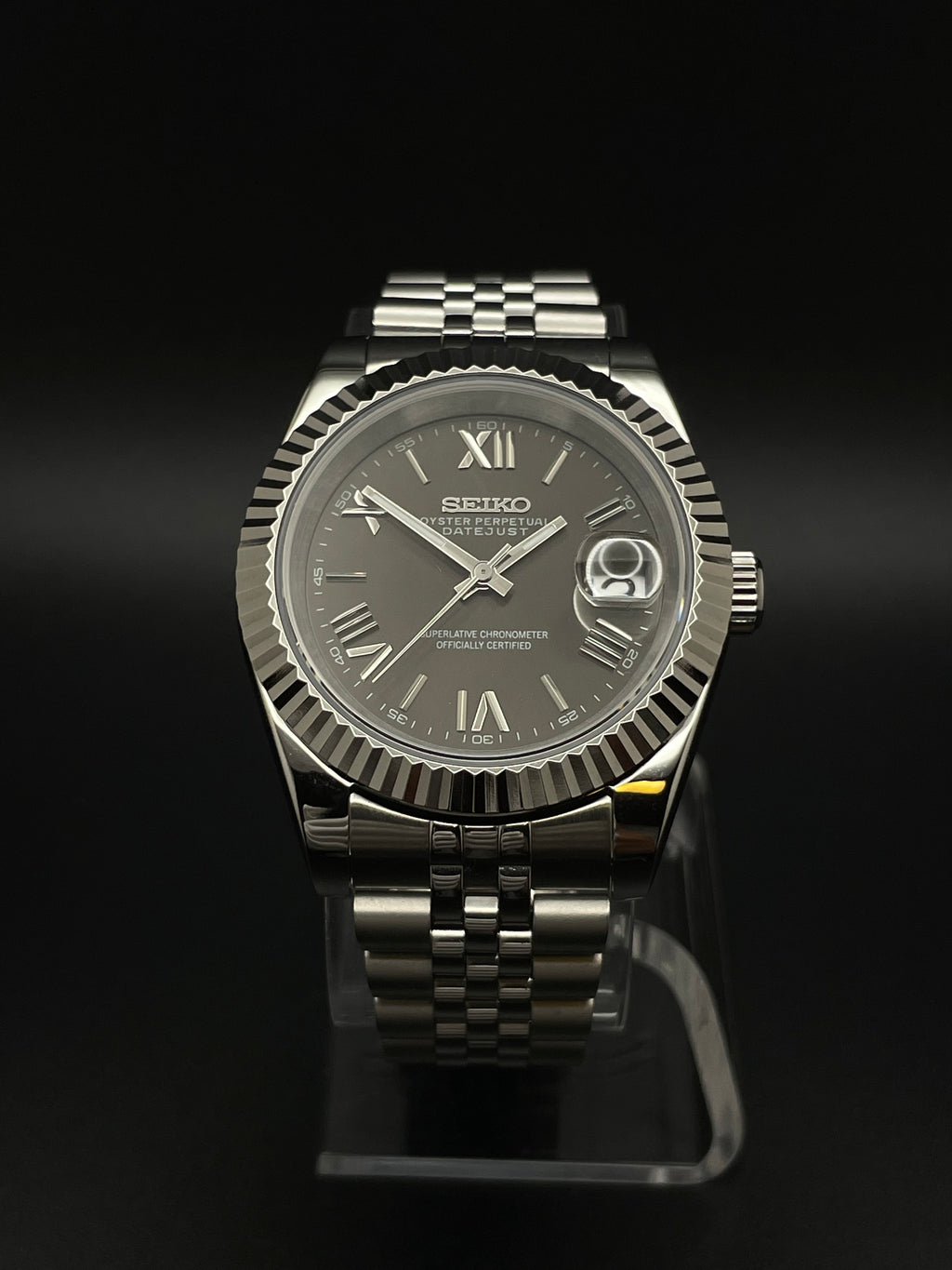 SEIKOJUSTMOD - GREY ROMAN