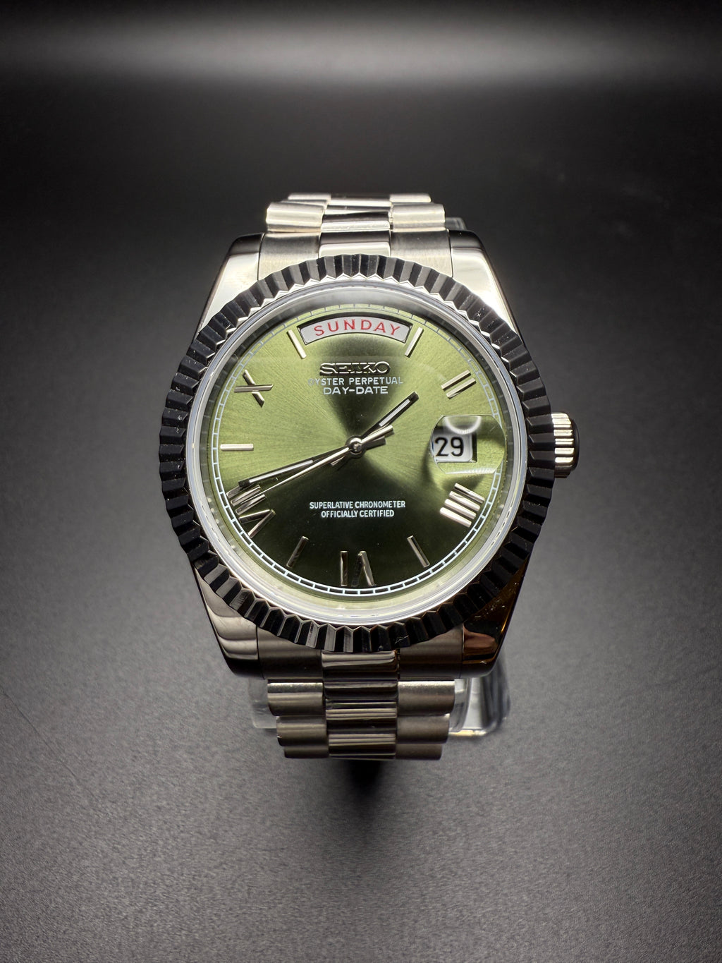 DAY-DATE MOD - OLIVE ROMAN