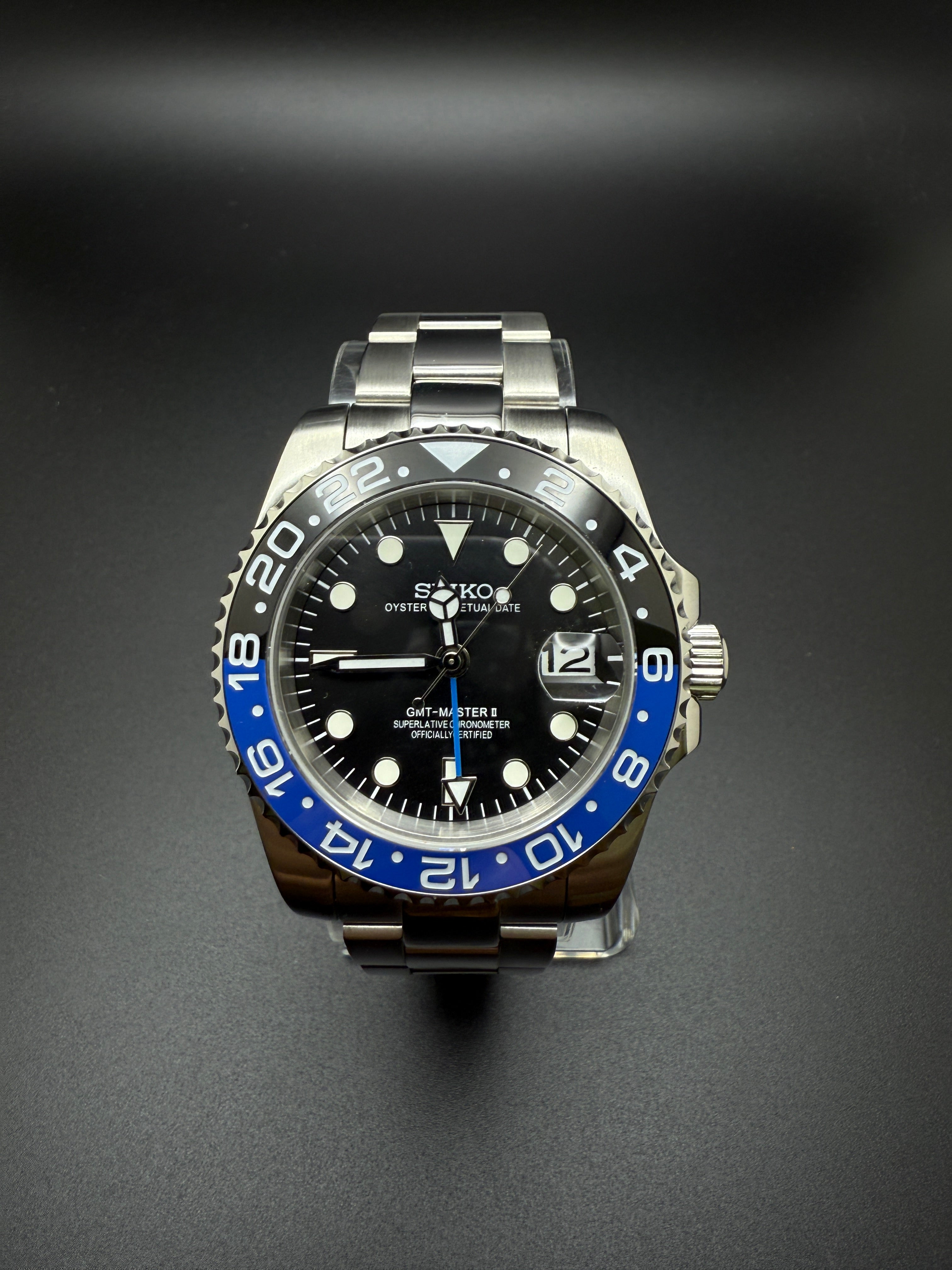GMT MOD - BATMAN/BATGIRL