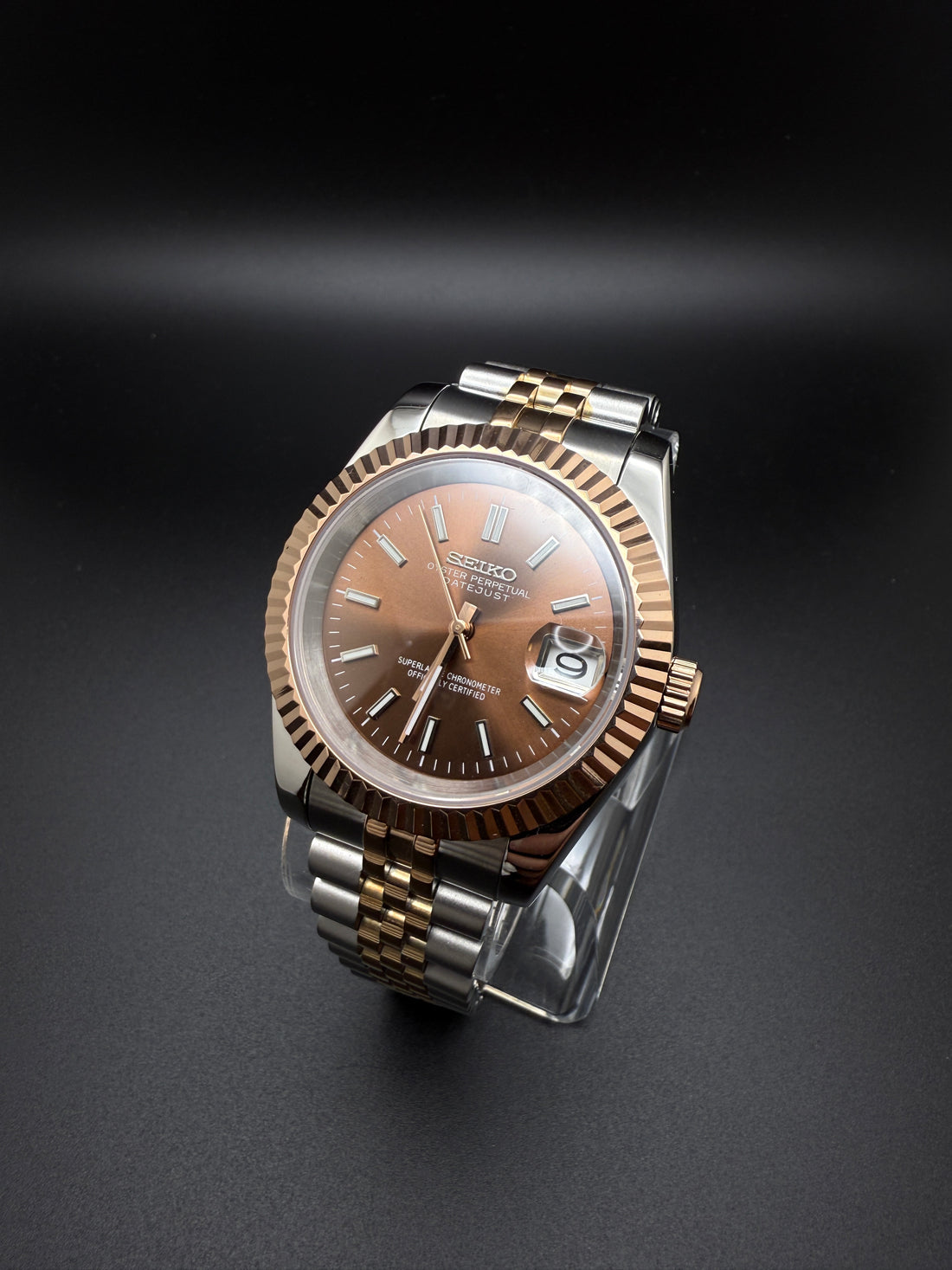 SEIKOJUST ROSE GOLD TWO TONE BROWN STICK