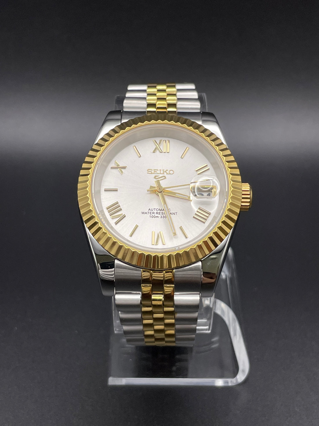 SEIKOJUST GOLD TWO TONE SILVER STICK
