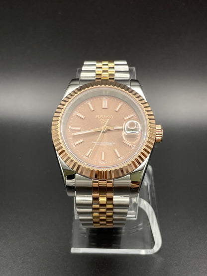 SEIKOJUST ROSE GOLD TWO TONE BROWN STICK