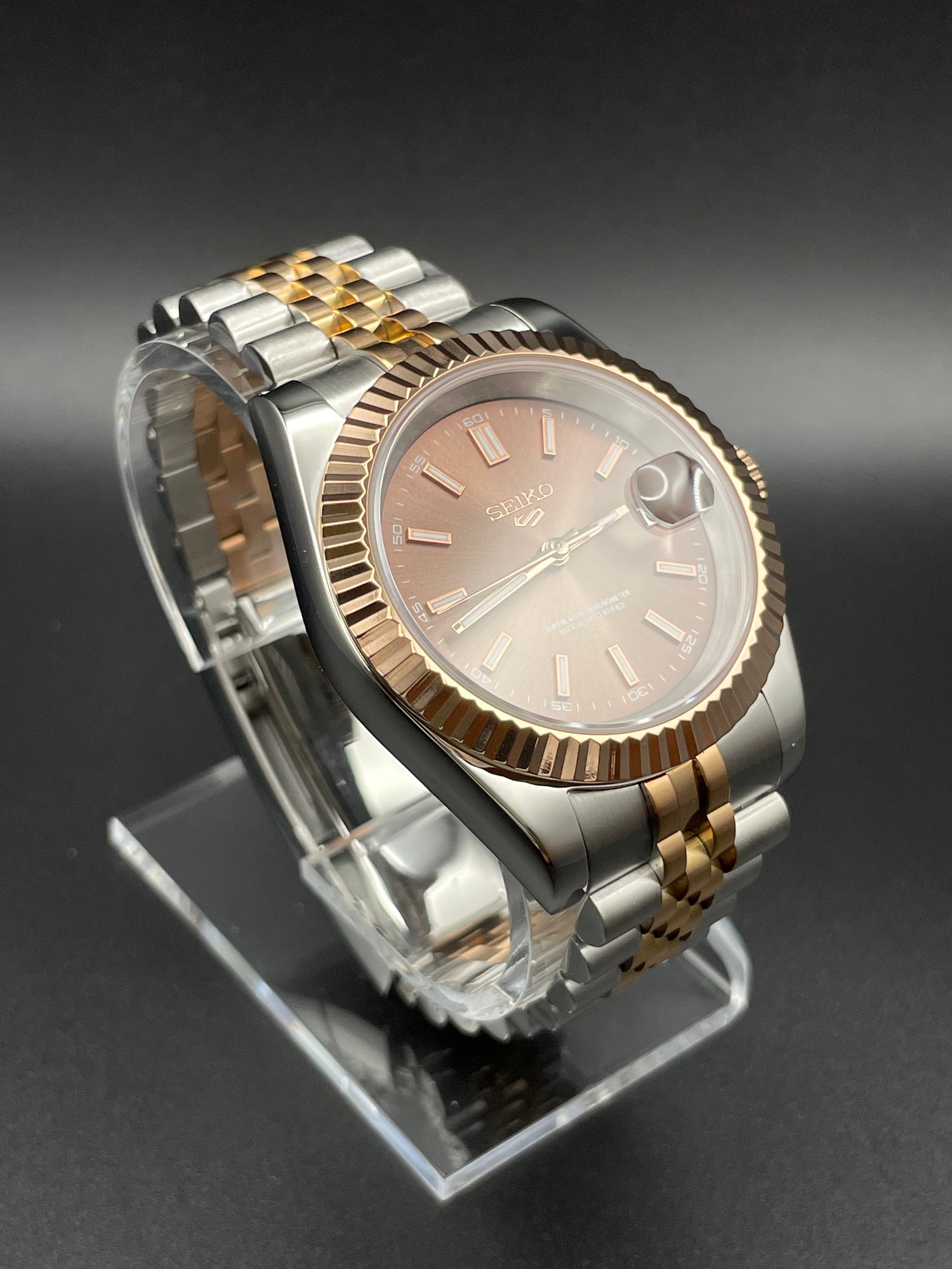 SEIKOJUST ROSE GOLD TWO TONE BROWN STICK