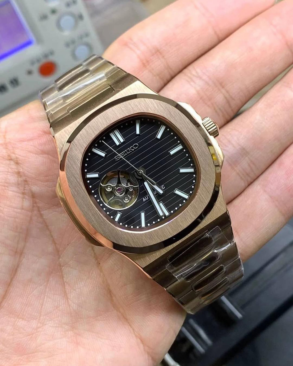 SEIKONAUT MOD - ROSE GOLD - BLACK (OPEN HEART)